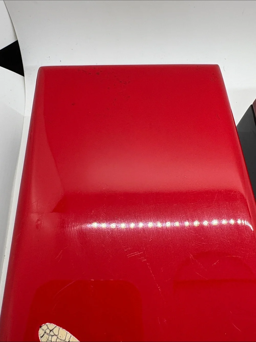Dragonfly VTG Black Red Nesting Boxes 3